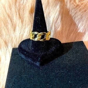 Fashion Circle Stainless Steel Hollow Out Ring Gold‎ Tone Sizes 7, 8, 9, & 10